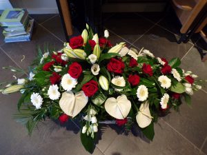 composition florale fleurs décès Pompes funèbres Noël à Wormhout et Ghyvelde